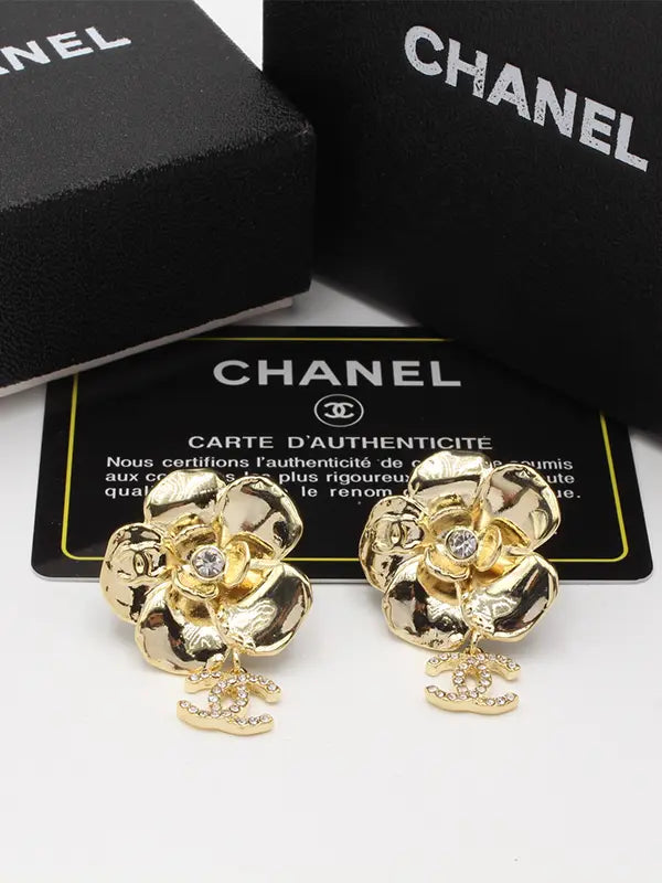 حلق شانيل 553 حلق chanel
