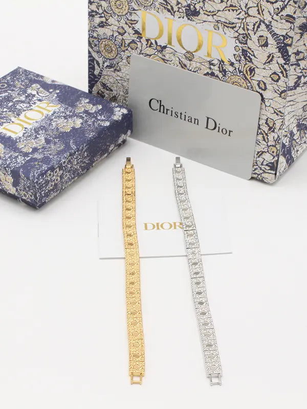 اساور ديور ميتال اوبن فيرجن الجديدة اسواره dior