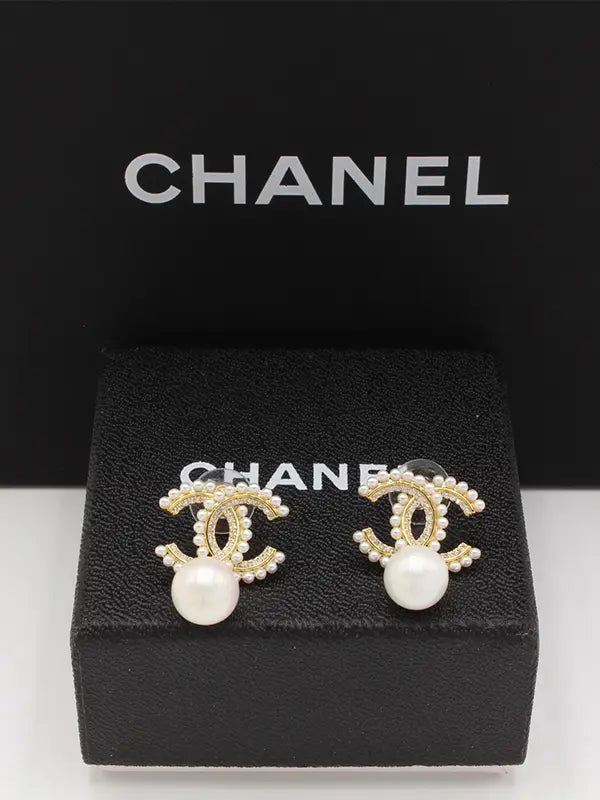 حلق شانيل لولو ماستر الجديد حلق chanel