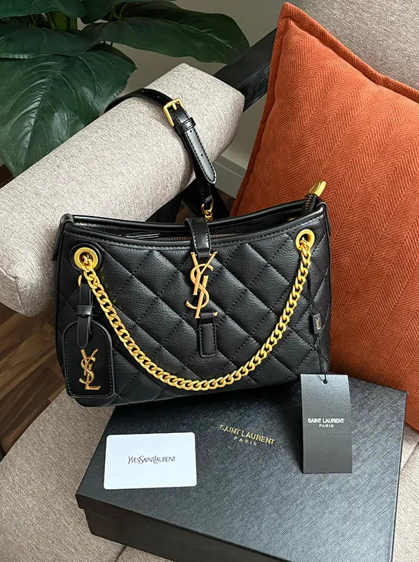 شنطة ايف سان لوران هوبو مبطنة الماستر شنط وحقائب ysl bag
