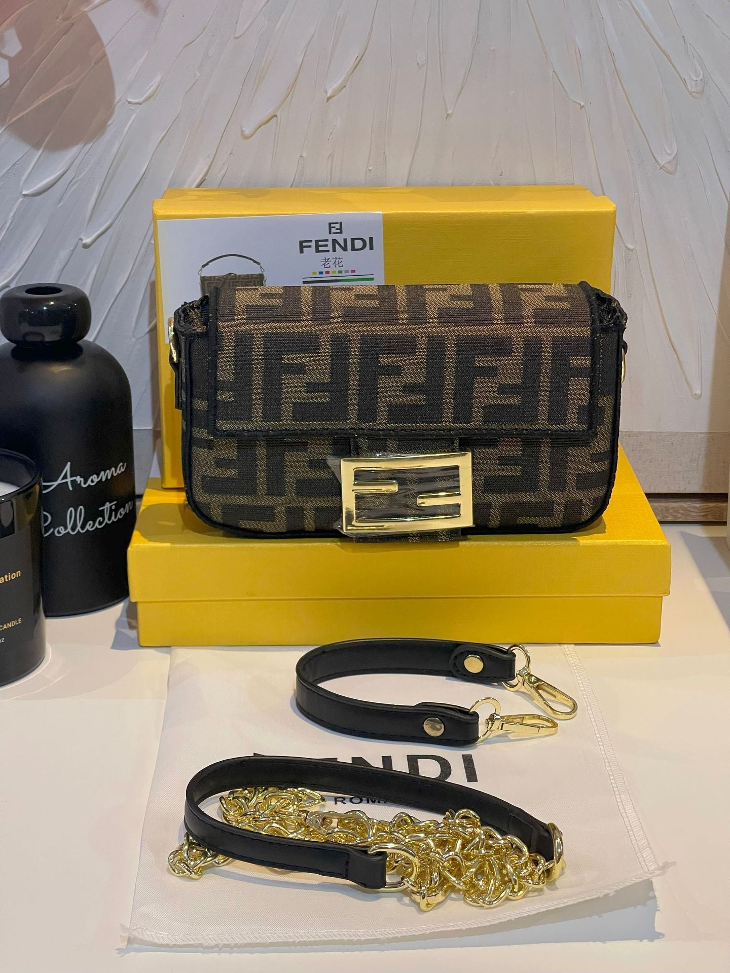 شنطة فندي صغيره شنط وحقائب fendi bags بني