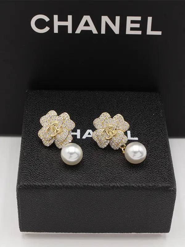 حلق شانيل 562 حلق chanel