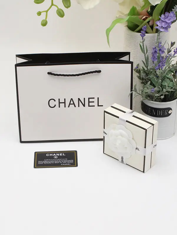 ملحقات شانيل للاطقم مربع هاي فيرجن هدايا chanel