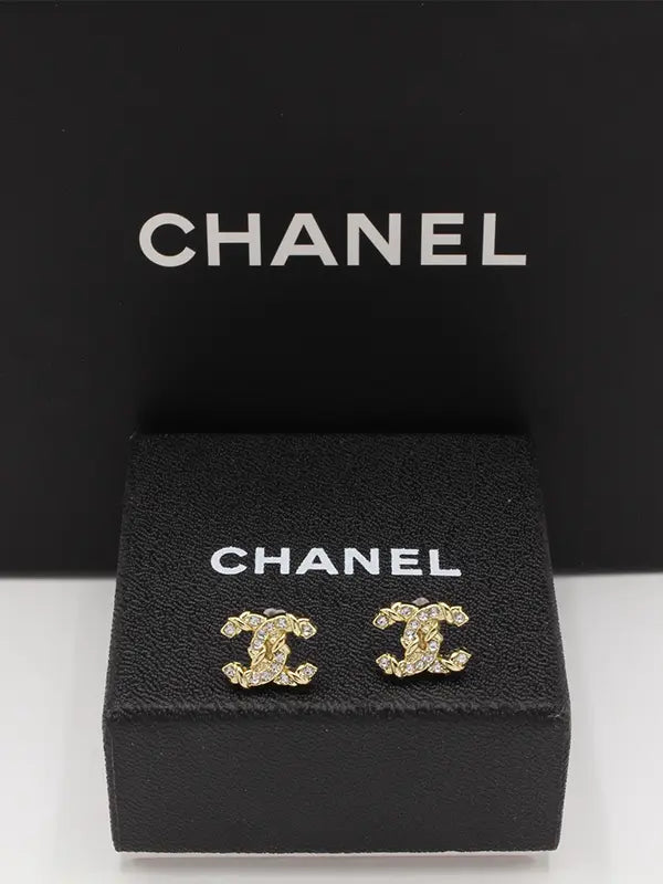 حلق شانيل 573 حلق chanel