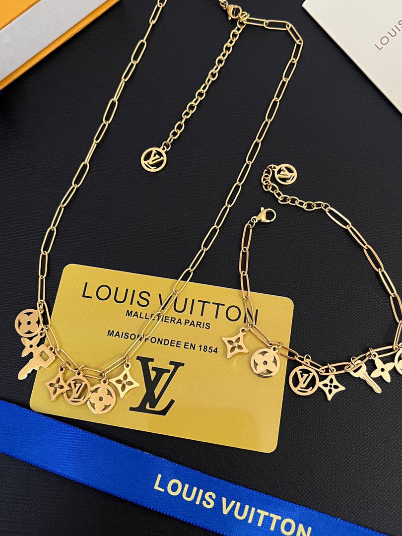 اساور لويس فيتون بدنتس قولد اسواره louis vuitton