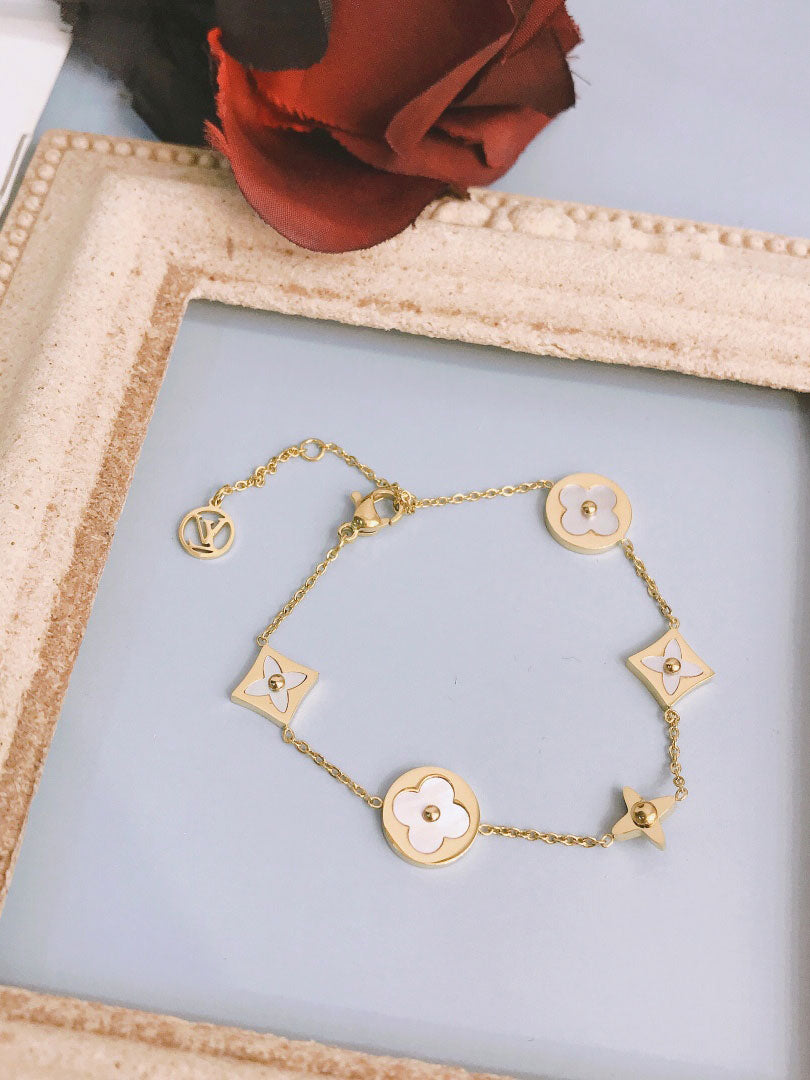 اسواره لويس فيتون لوقو وايت شيل اسواره louis vuitton