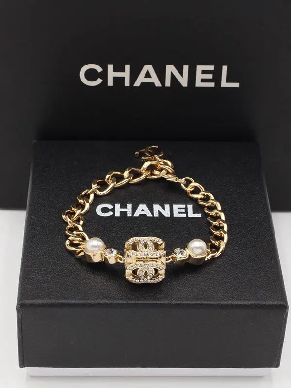 اساور شانيل انتيك الجديد 932 اسواره chanel ذهبي