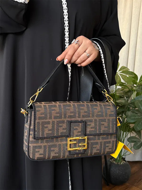 شنطة فندي الجديد وسط ماستر شنط وحقائب fendi bags