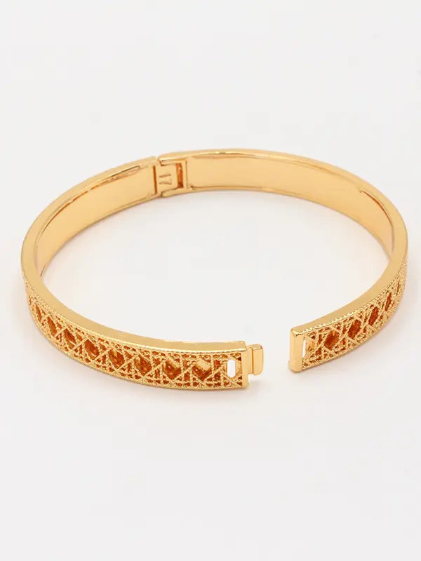 غوايش ديور اسواره dior