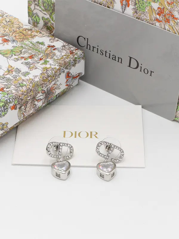 حلق ديور ماستر زركون هارت نيو لوك حلق dior فضي