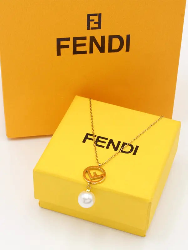 سلسال فندي ميتال بيرل لوقو سلسال fendi