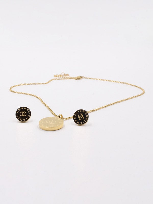 طقم شانيل 2 قطع اطقم chanel