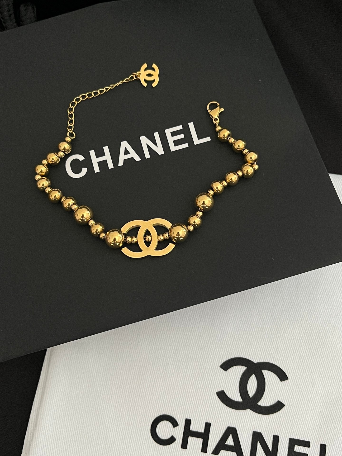 اساور شانيل بولز شاين اسواره chanel ذهبي
