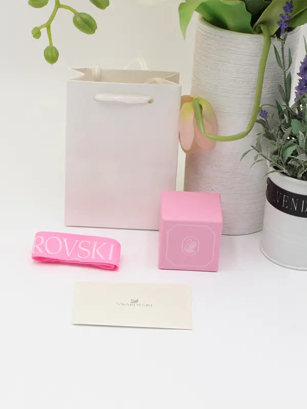 ملحقات سواروفسكي الوردي للخواتم هدايا Swarovski