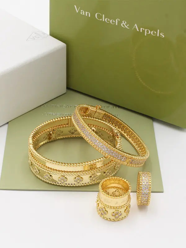 مجموعه اساور وخواتم فان كليف مرصعة زركون ماستر اسواره van cleef