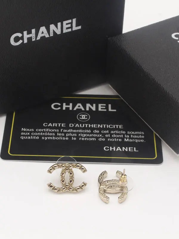 حلق شانيل انتيك ميتال 649 حلق chanel
