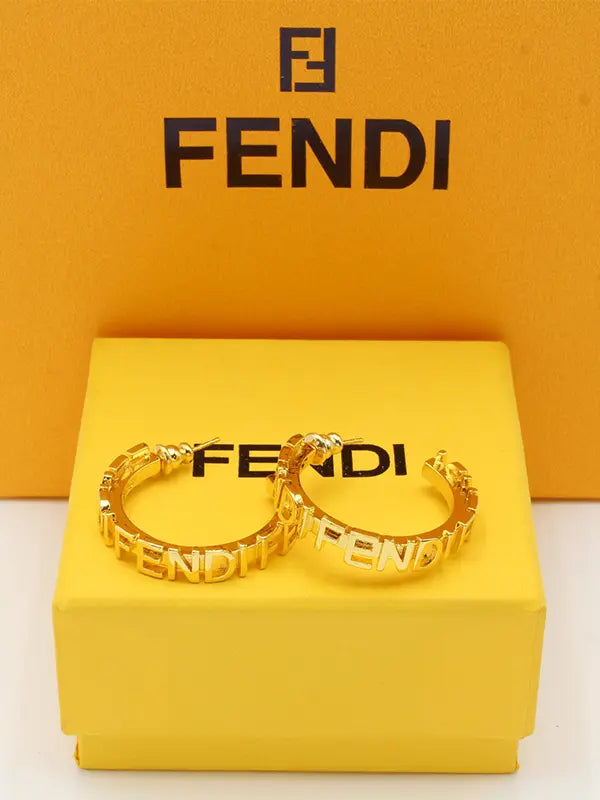 حلق فندي نيو سيركل لوقو حلق fendi ذهبي