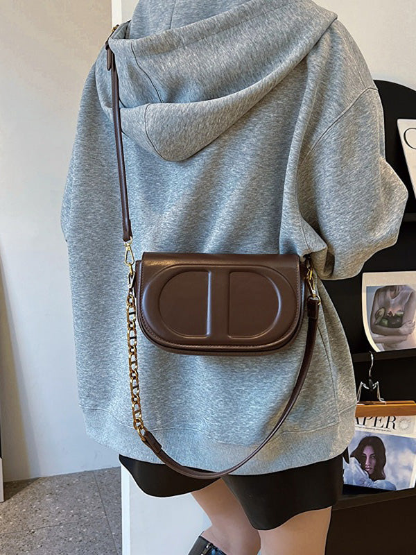 شنطة مستوحى من ديور شنط وحقائب dior بني