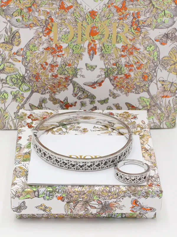 اساور ديور الهبه مع الخاتم اسواره dior