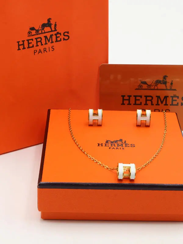 طقم هيرمز ملون ناعم اطقم HERMES