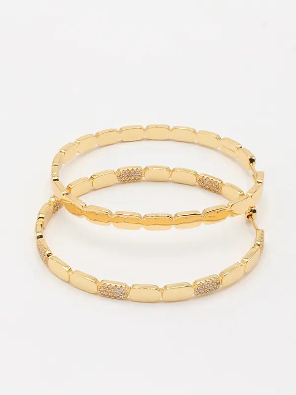 حلق اي بي ام الجديد كبير هاف زركون لوقو حلق APM