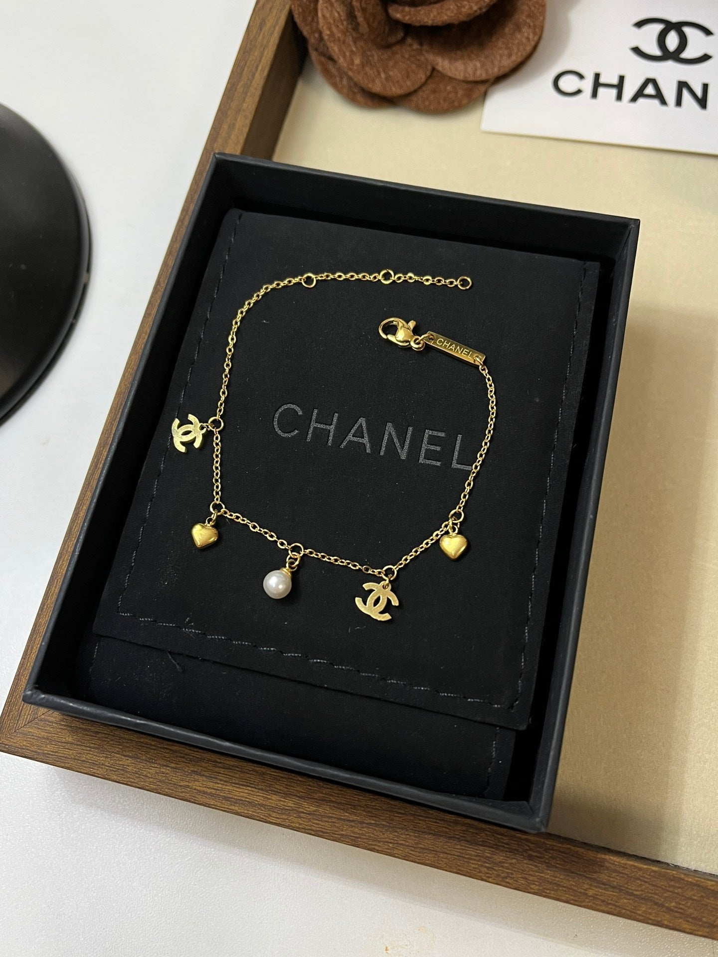 اساور شانيل لولو بيرل ناعمة اسواره chanel