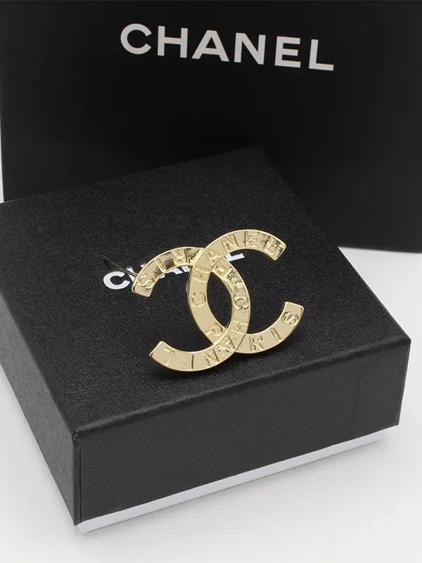 بروش شانيل 221 بروش chanel