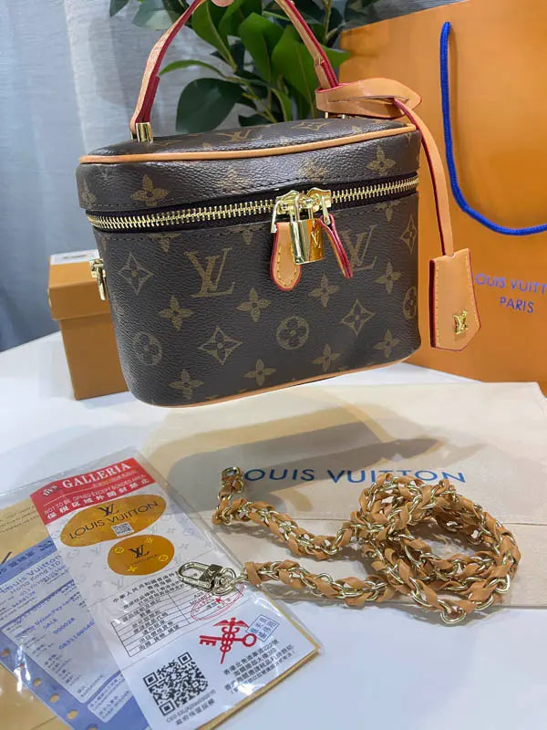 شنطة لويس فيتون ماستر بني الفاخرة شنط وحقائب louis vuitton bags