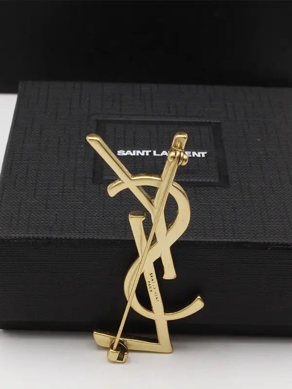 بروش ايف سان لوران انتيك مطفي بروش ysl