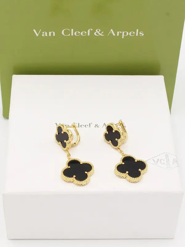 حلق فان كليف وردتين ماستـر حلق van cleef