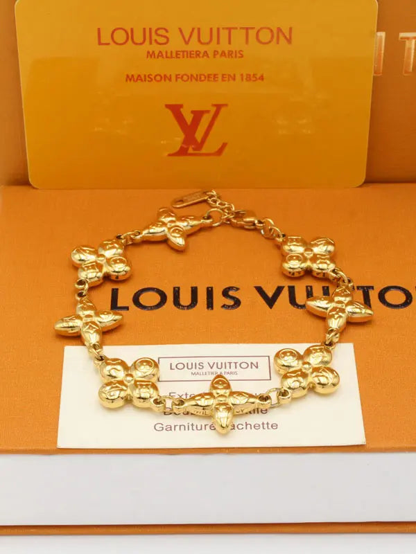 اسوارة لويس فيتون نيو بندنتز لوقو اسواره louis vuitton ذهبي