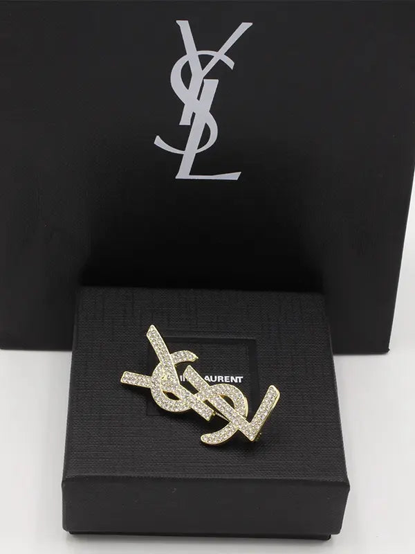 بروش ايف سان لوران كريستال وسط بروش ysl