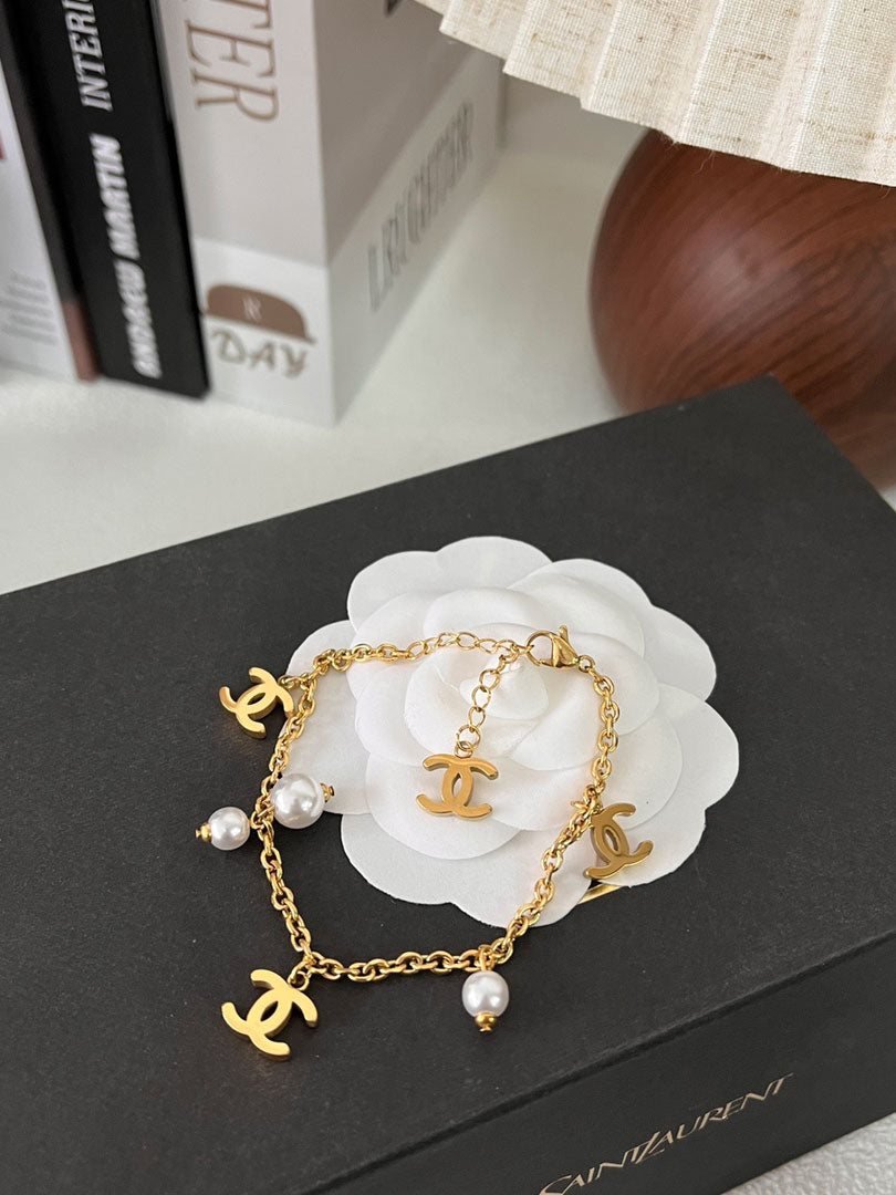 خلخال شانيل ذهبي لولو خلاخل chanel