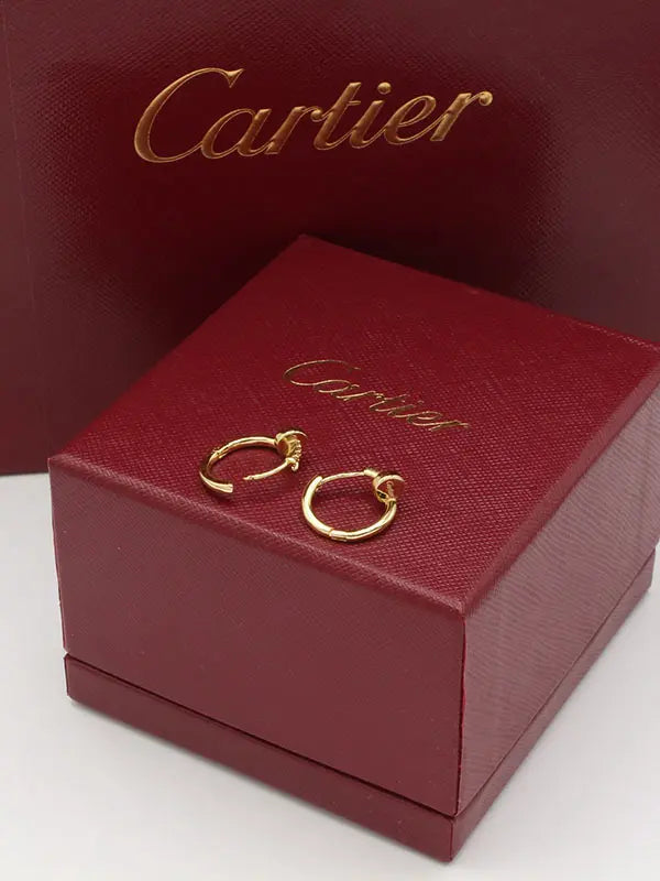 حلق كارتير زركون كبس صغير لوقو حلق CARTIER