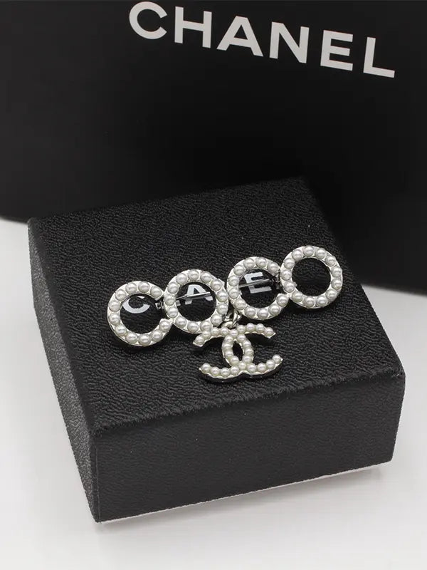 بروش شانيل 223 بروش chanel