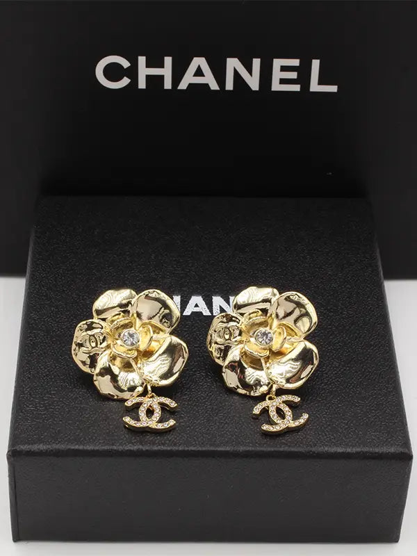 حلق شانيل 553 حلق chanel
