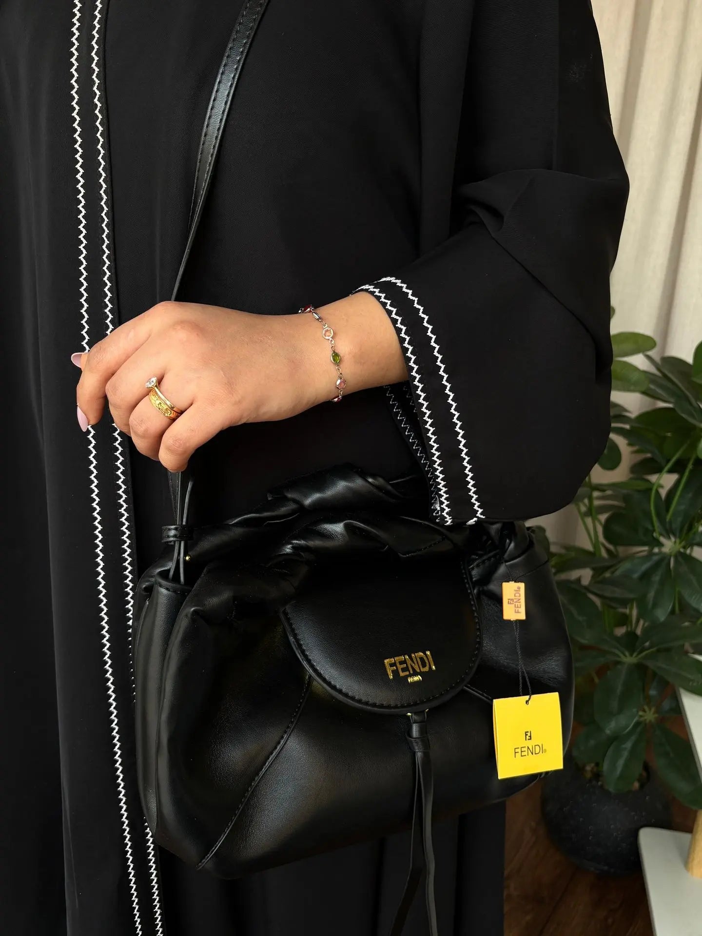 شنطة فندي فنديغرافي الماستر شنط وحقائب fendi bags