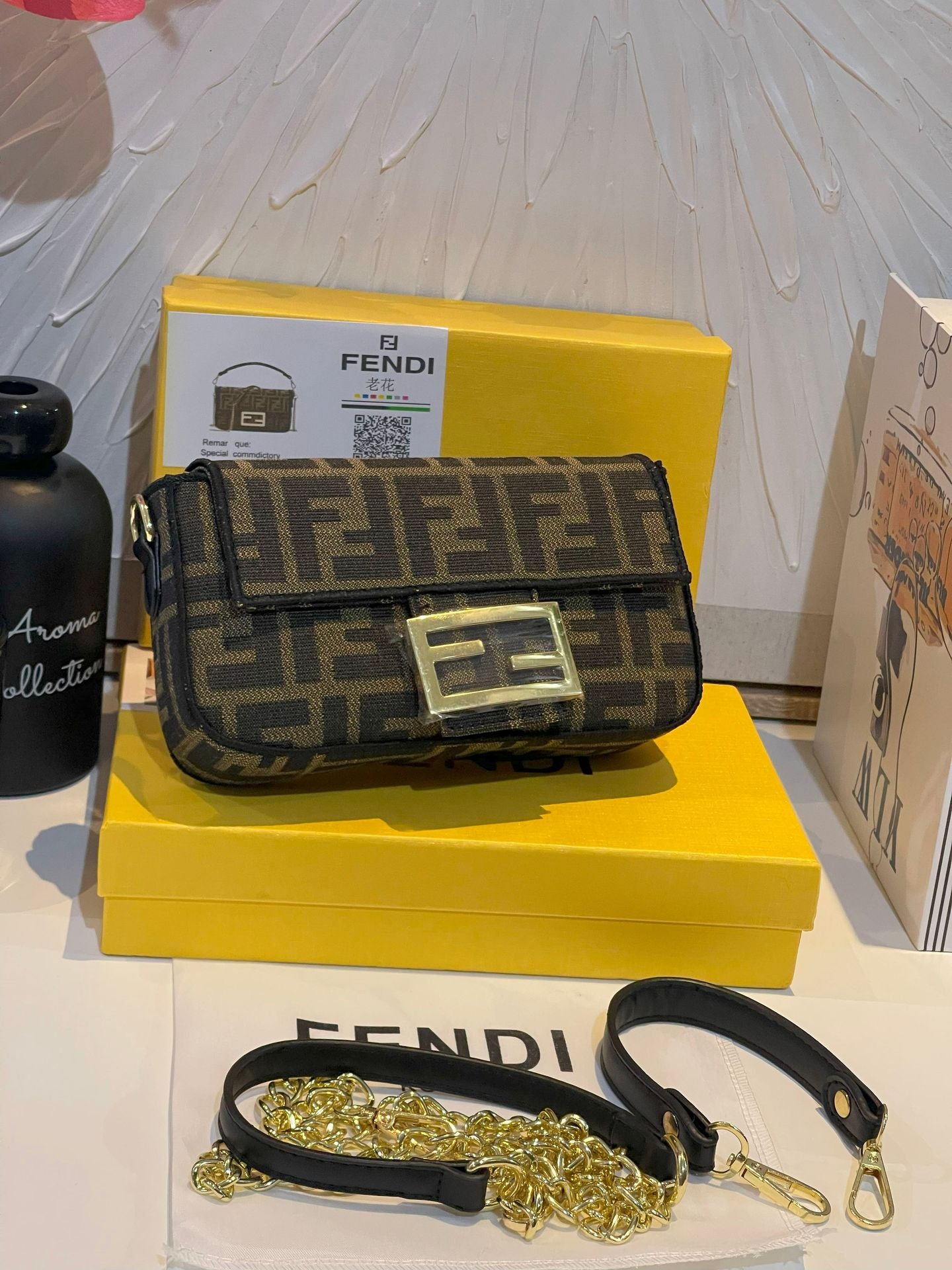 شنطة فندي صغيره شنط وحقائب fendi bags