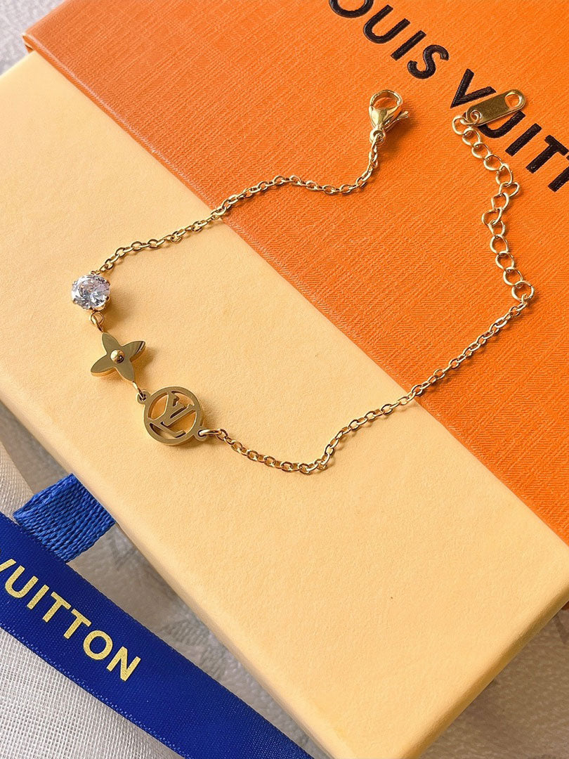 اسواره لويس فيتون لوقو بندنتس اسواره louis vuitton ذهبي