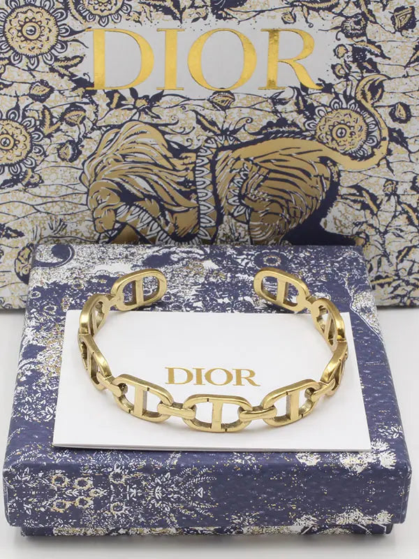 اساور ديور انتيك الجديد 903 اسواره dior ذهبي