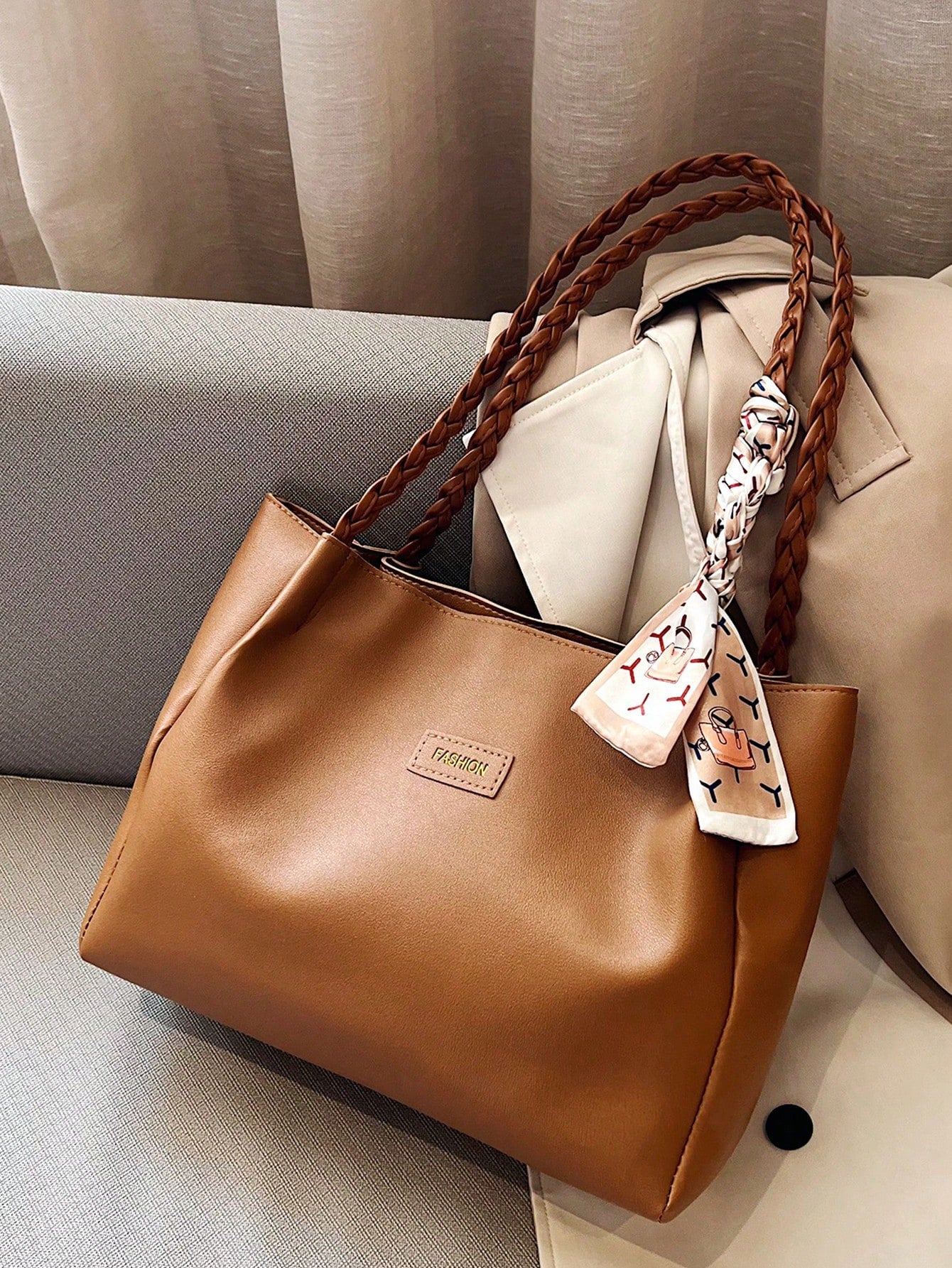 حقيبة كتف تويلي شنط وحقائب شنط