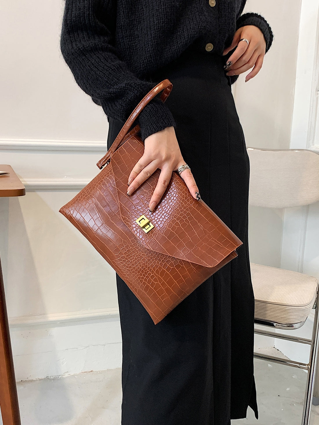 شنطة تويست شنط وحقائب شنط بني