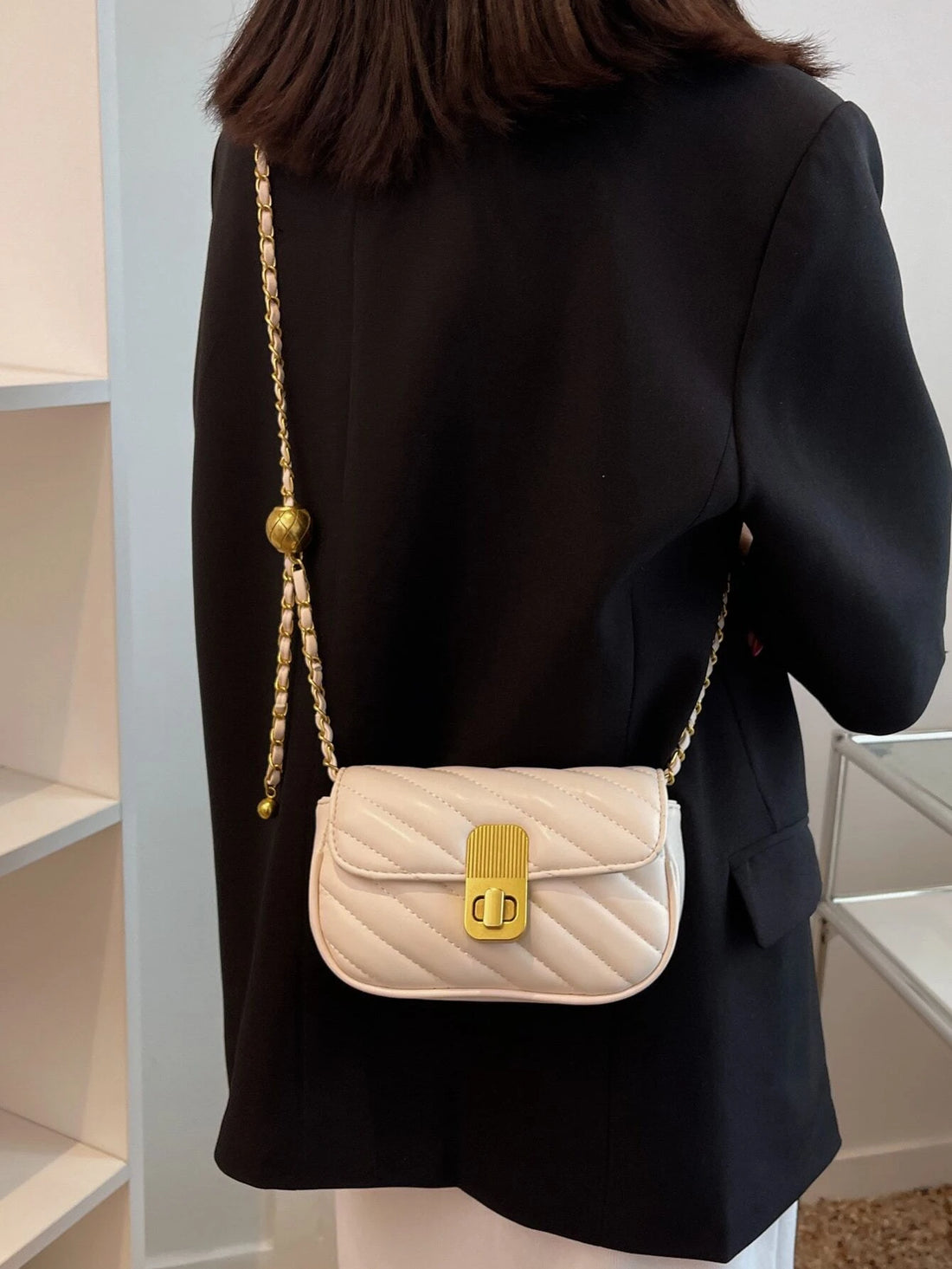 حقيبة مربعة ميني قفل بسلسلة شنط وحقائب شنط