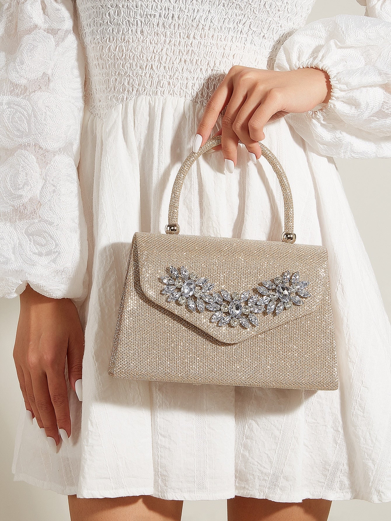 حقيبة سهره وسط ذهبي شنط وحقائب شنط ذهبي