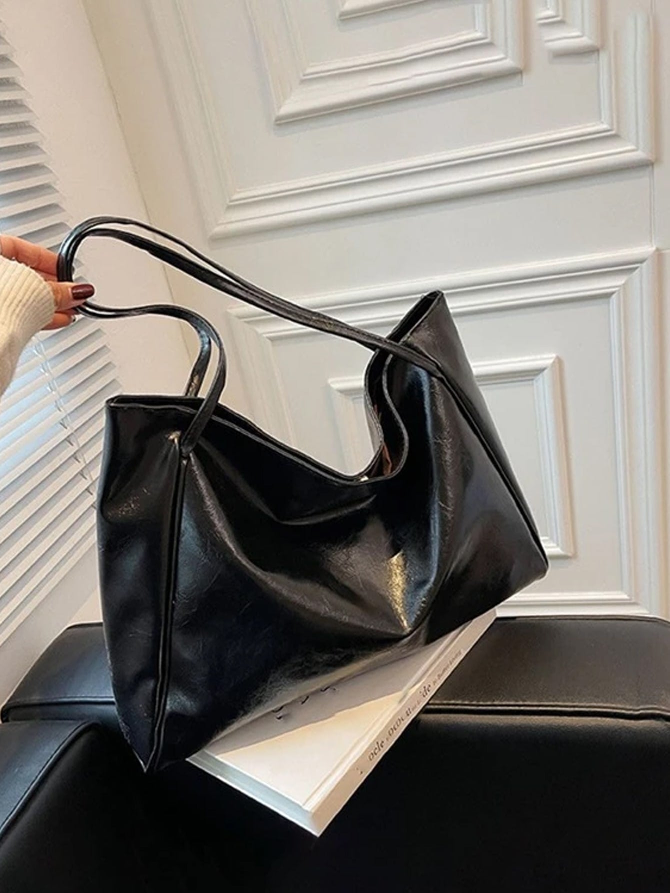 حقيبة كبيرة السعة للكتف وللحمل شنط وحقائب شنط