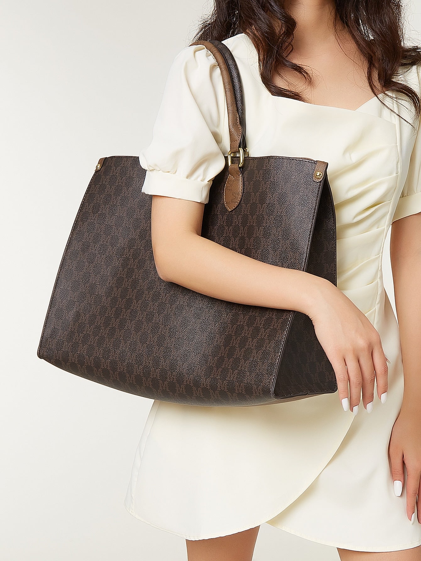 حقيبة كبيرة متعددة الاستخدام شنط وحقائب شنط بني