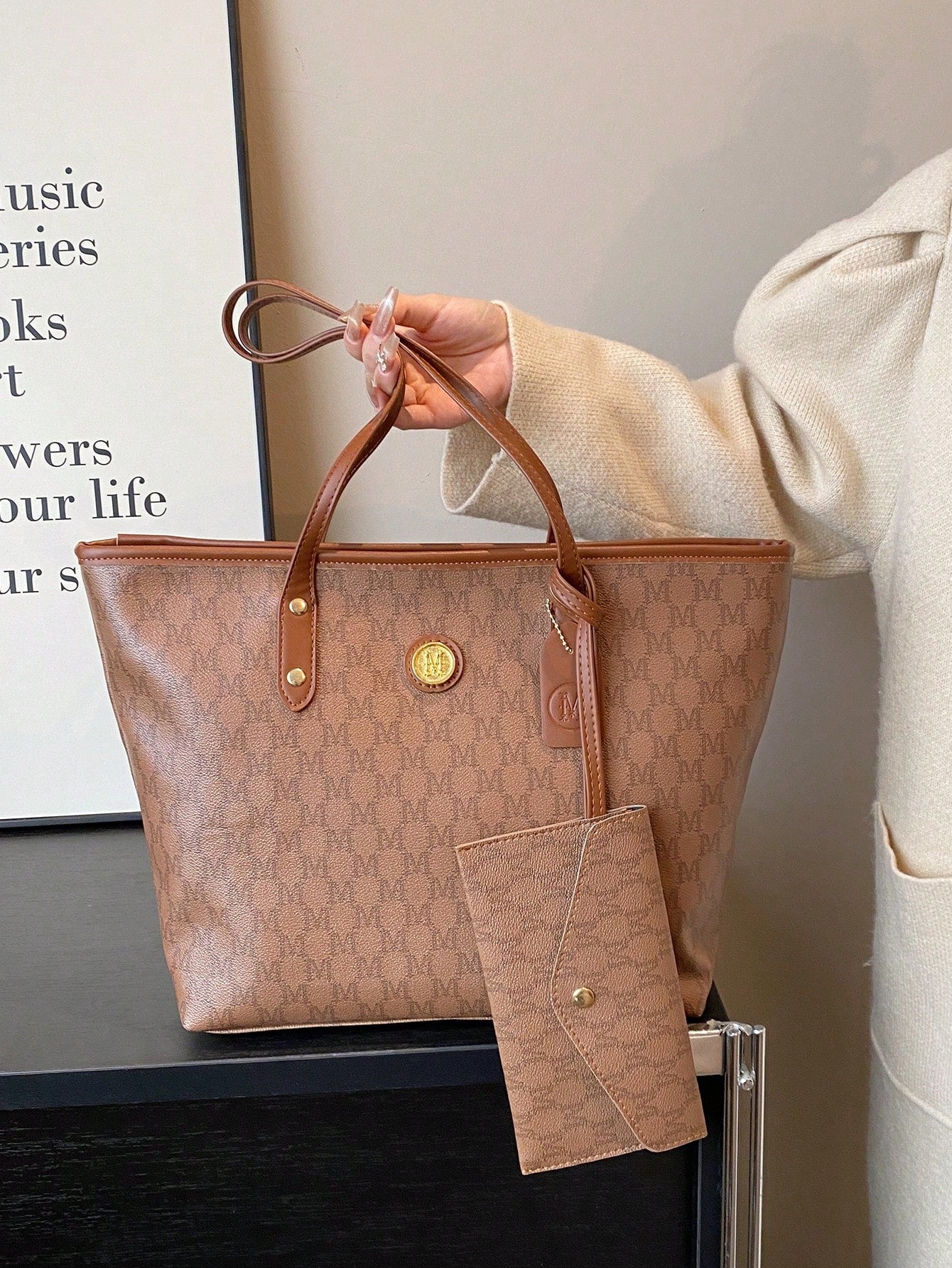 شنطة نسائية كبيرة كحلية شنط وحقائب شنط جملي