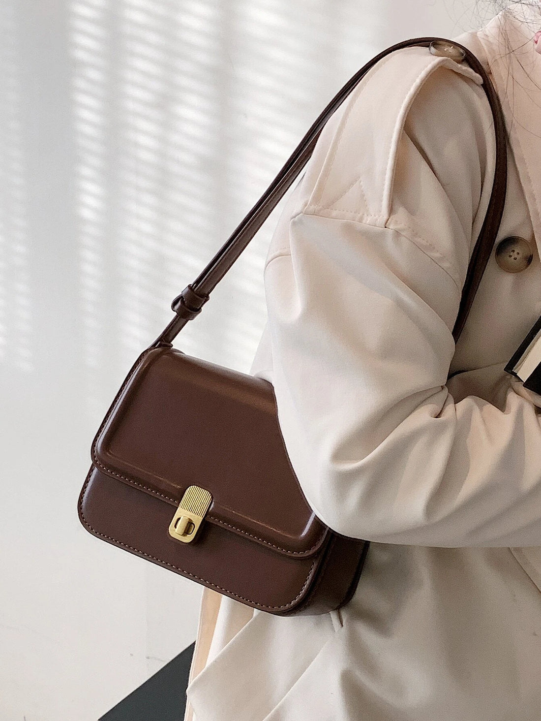 حقيبة مربعة ميني كروسبودي شنط وحقائب شنط