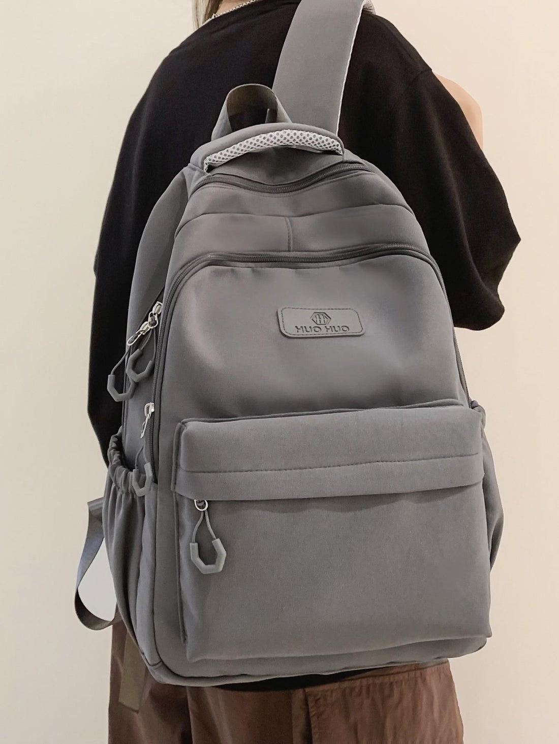 حقيبة ظهر كبيرة رمادية شنط وحقائب شنط