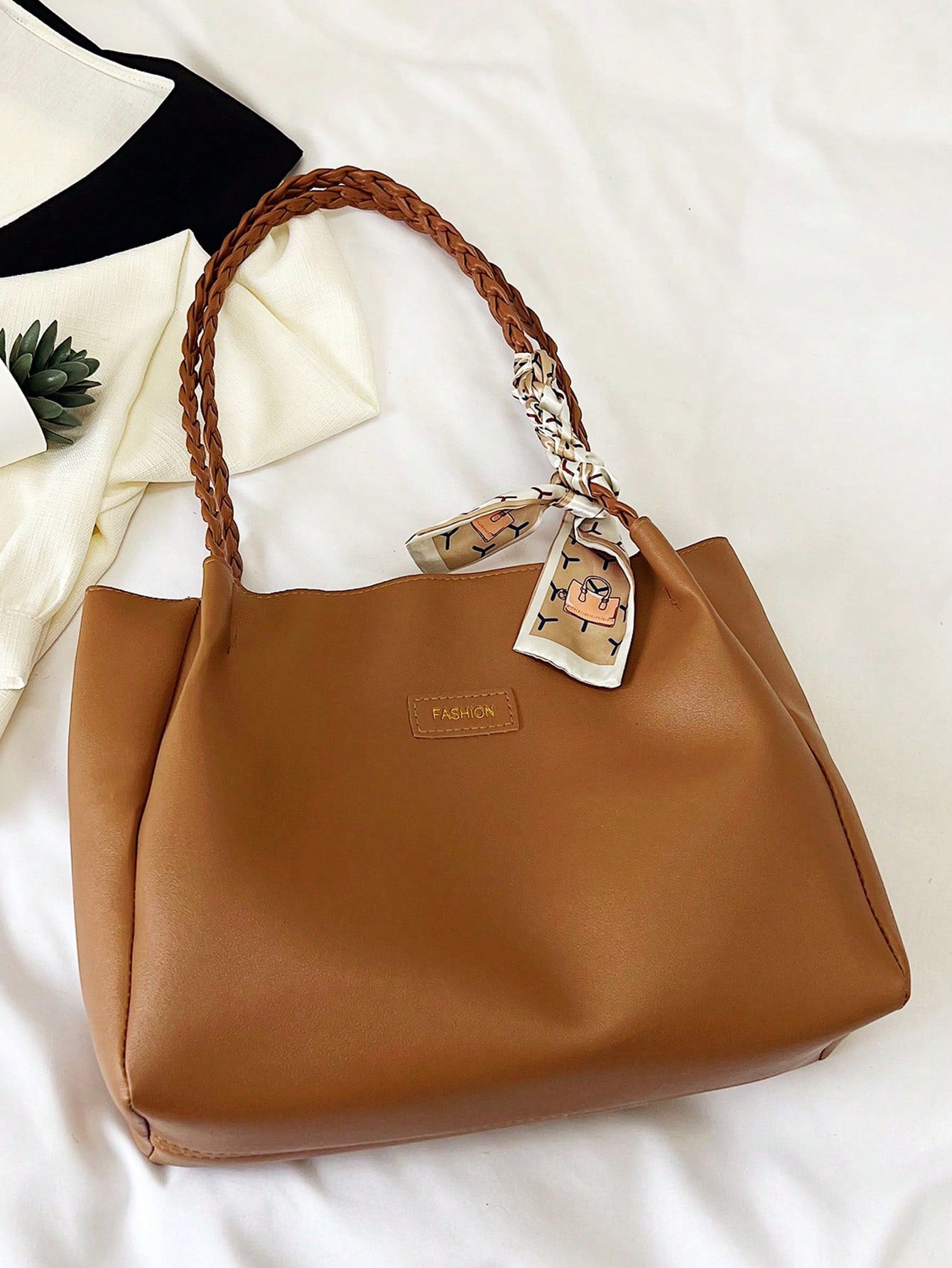 حقيبة كتف تويلي شنط وحقائب شنط